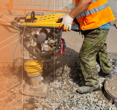How a vibration sensor can protect workers from hand-arm vibration
