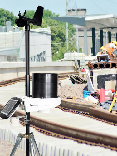 Kestrel KestrelMet 6400 in use at work site